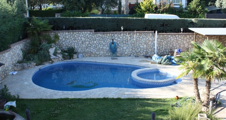 Piscina en vivienda unifamiliar 4